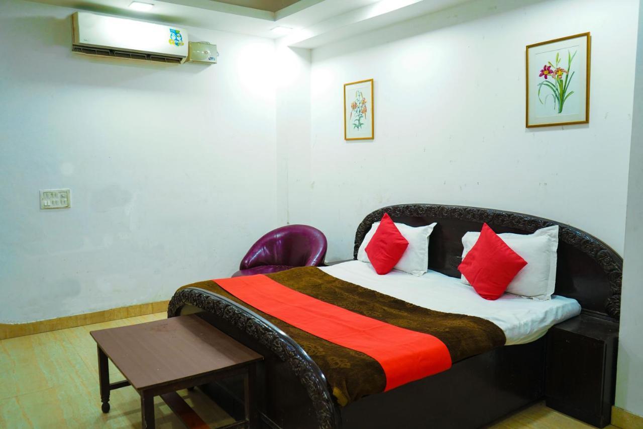 Premium Villa - Lajpat Nagar นิวเดลี ภายนอก รูปภาพ