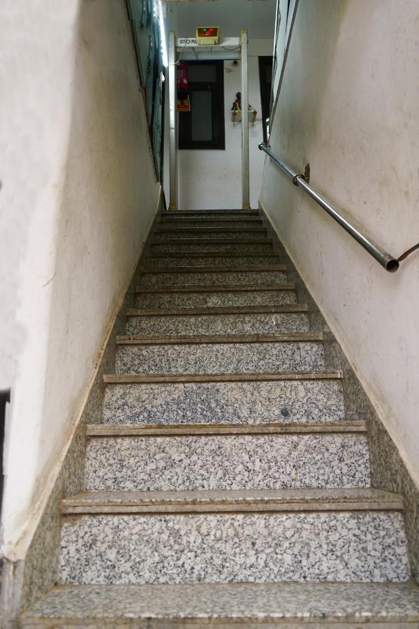 Premium Villa - Lajpat Nagar นิวเดลี ภายนอก รูปภาพ