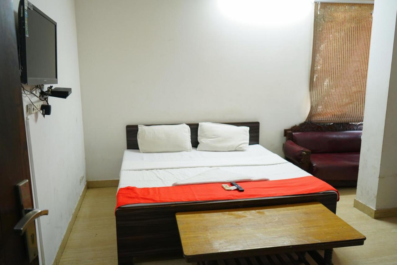 Premium Villa - Lajpat Nagar นิวเดลี ภายนอก รูปภาพ